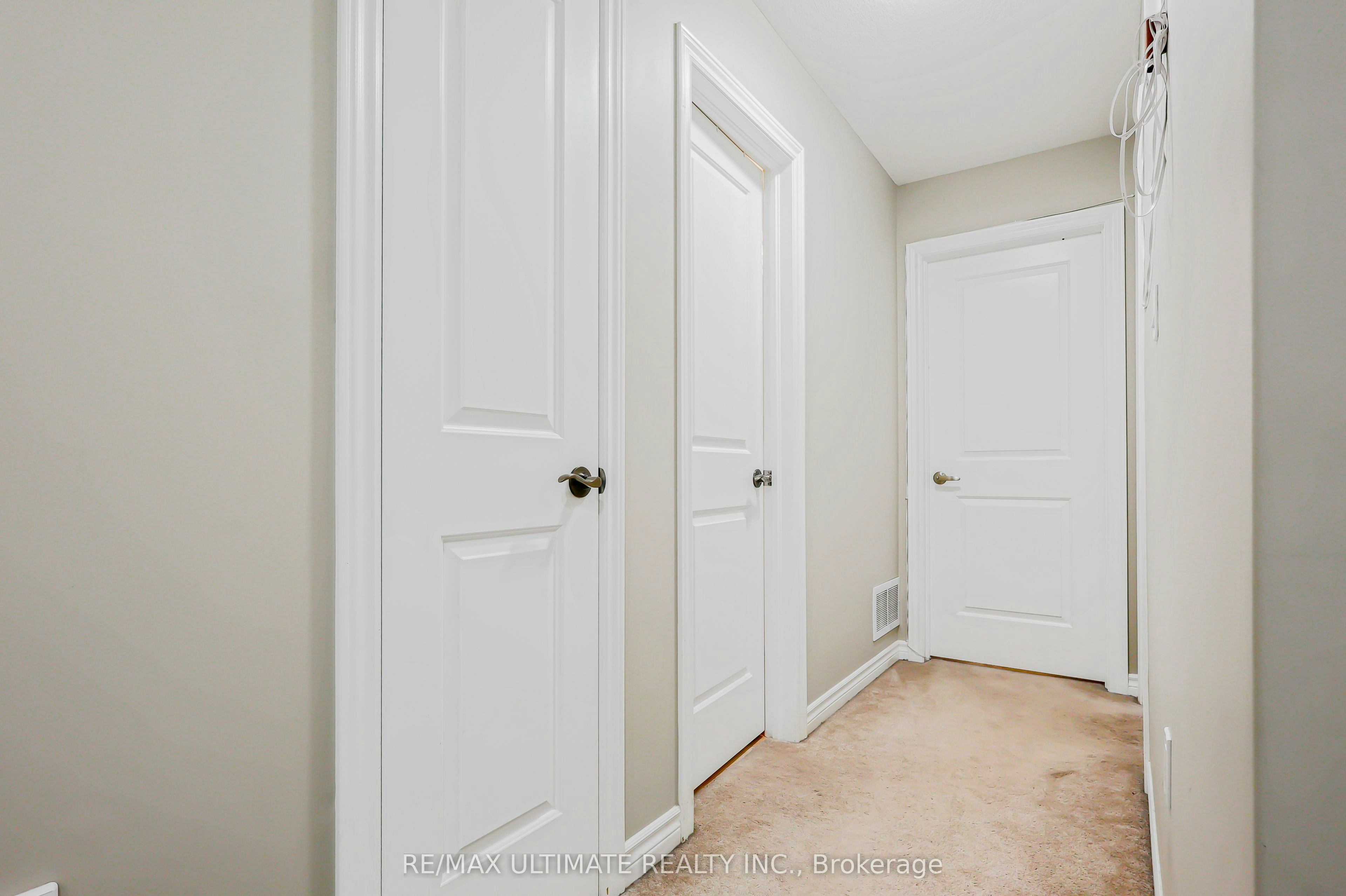 Upper-42 Walker Boulevard, New Tecumseth, ON, L9R 0N2 - 23