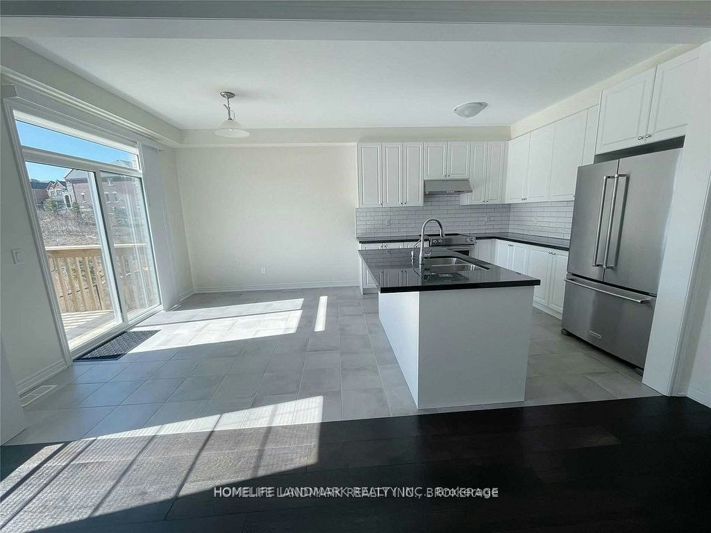 268 Silk Twist Drive, East Gwillimbury, ON, L9N 0X3 - 5