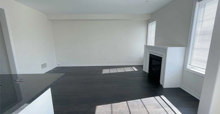 268 Silk Twist Drive, East Gwillimbury, ON, L9N 0X3 - 4