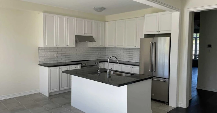 268 Silk Twist Drive, East Gwillimbury, ON, L9N 0X3 - 6