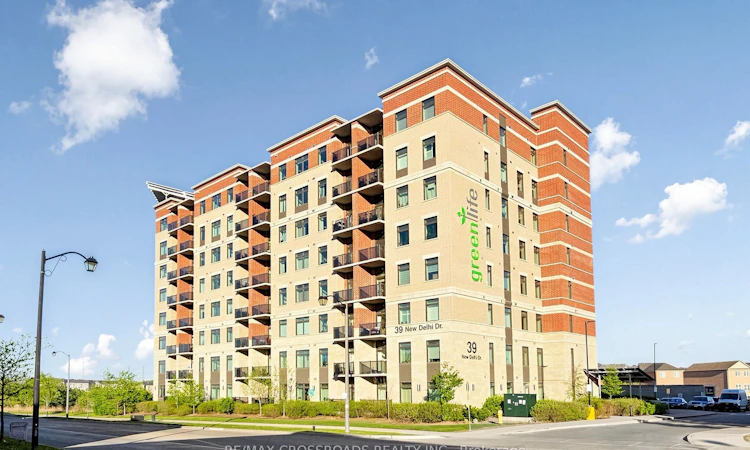 222-39 New Delhi Drive N