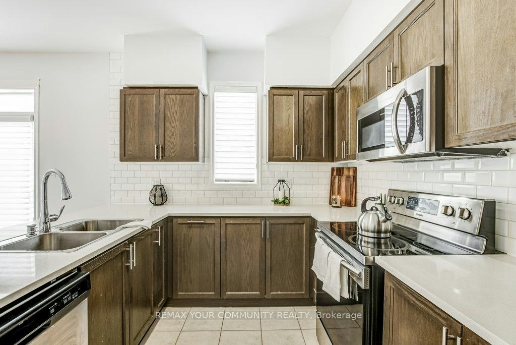 16 Don Hadden Crescent, Brock, ON, L0C 1H0 - 14