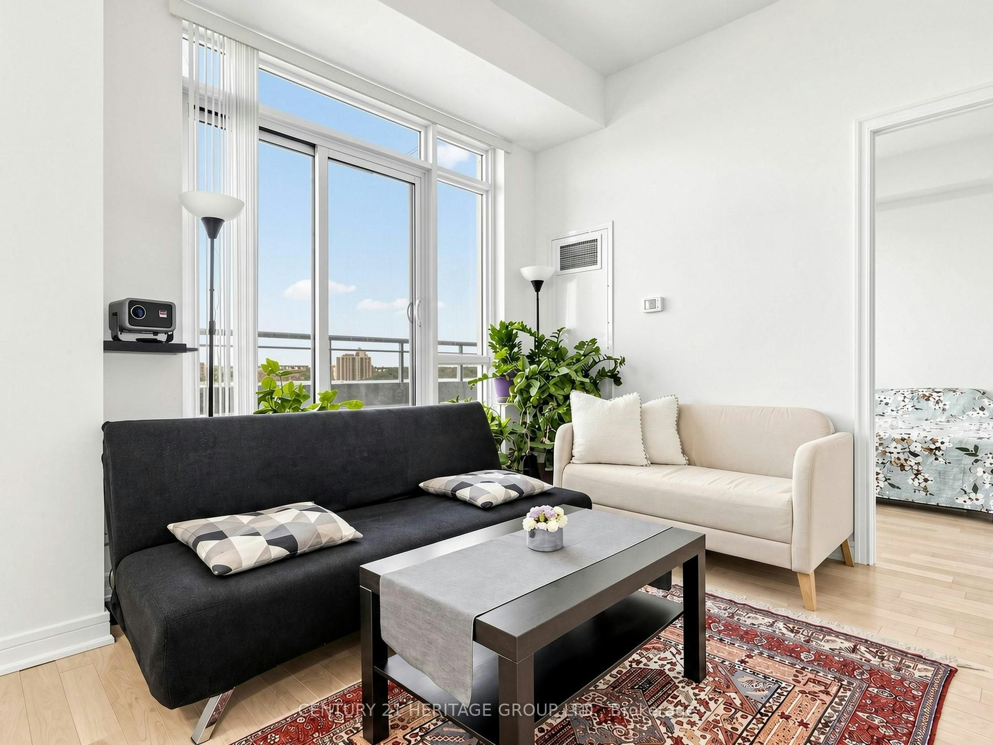 815-9205 Yonge Street, Richmond Hill, ON, L4C 1V5 - 9