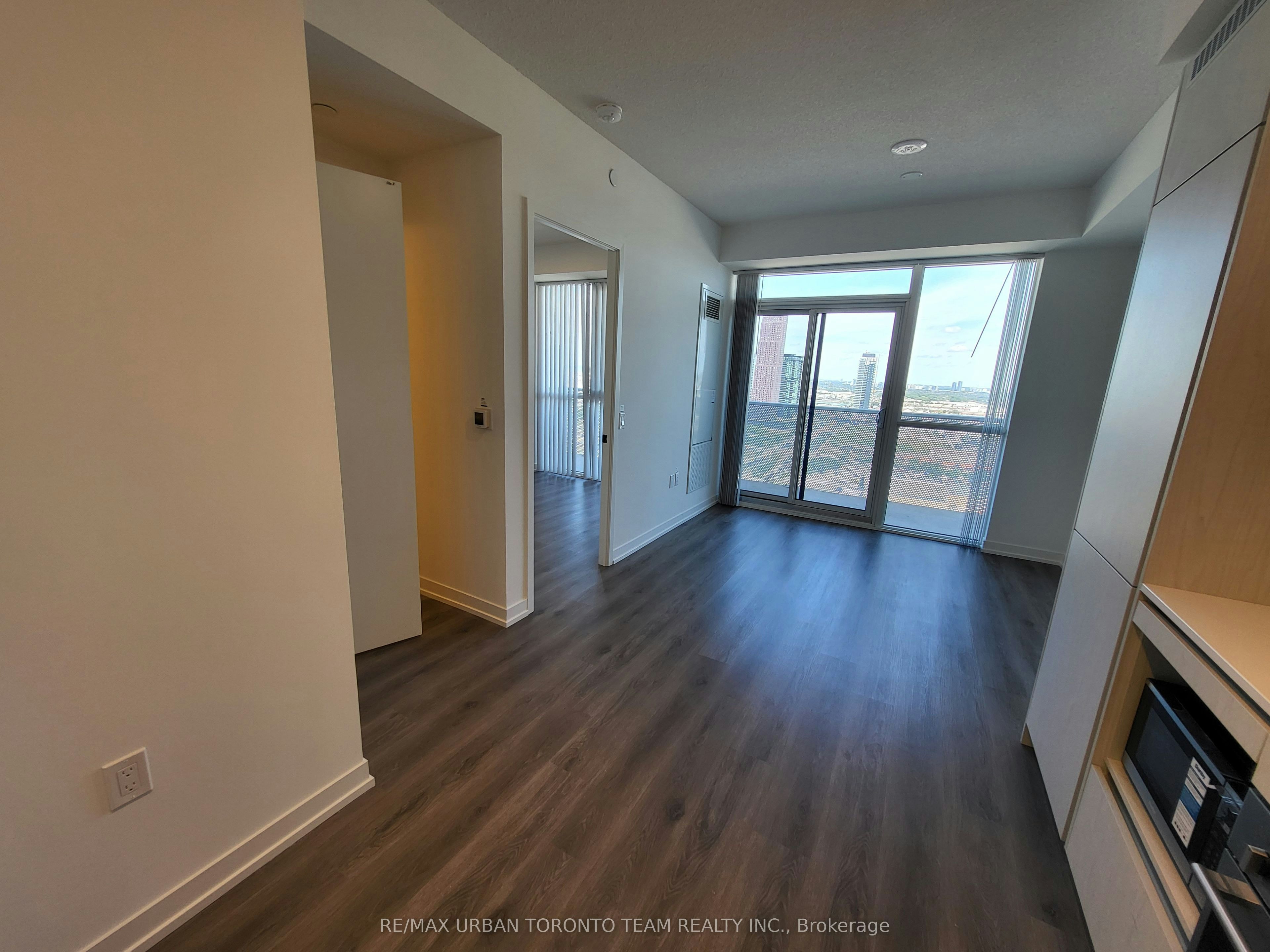 3308-28 Interchange Way, Vaughan, ON, L4K 0P8 - 3