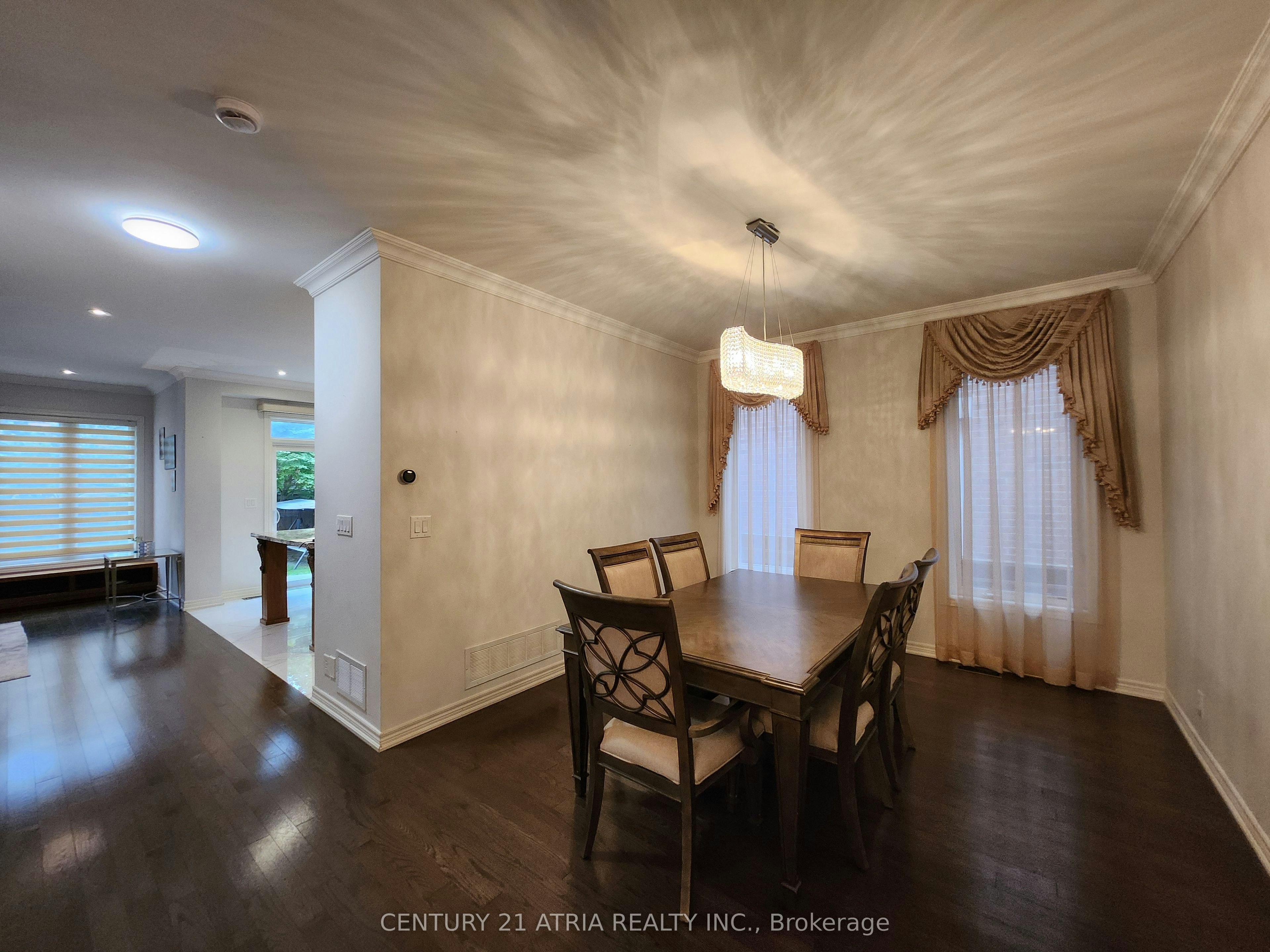 28 Usherwood Street, Aurora, ON, L4G 7X8 - 5