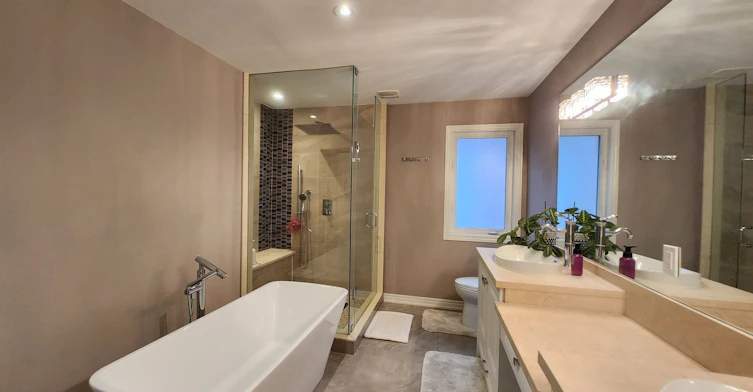 28 Usherwood Street, Aurora, ON, L4G 7X8 - 11