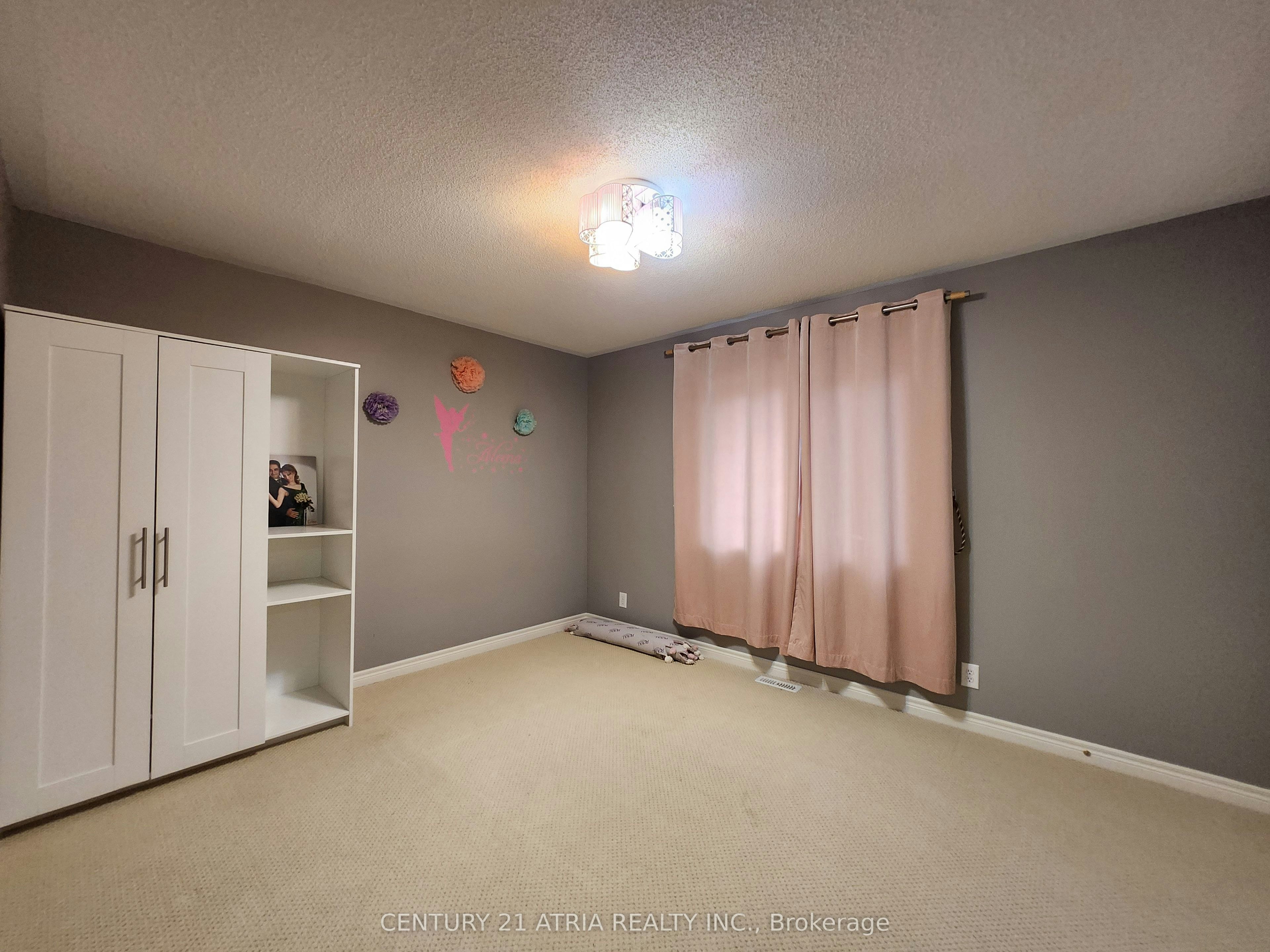 28 Usherwood Street, Aurora, ON, L4G 7X8 - 9