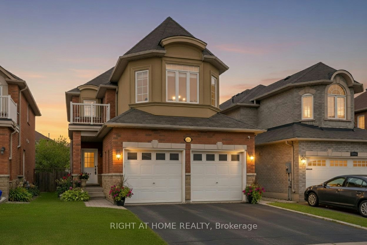 1216 Fox Hill Street, Innisfil, ON, L9S 4Y5