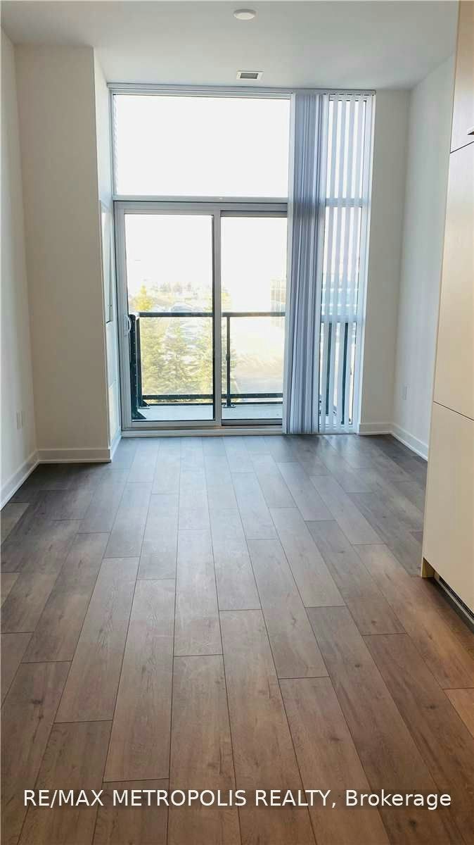 211-10 Honeycrisp Crescent, Vaughan, ON, L4K 0M7 - 11