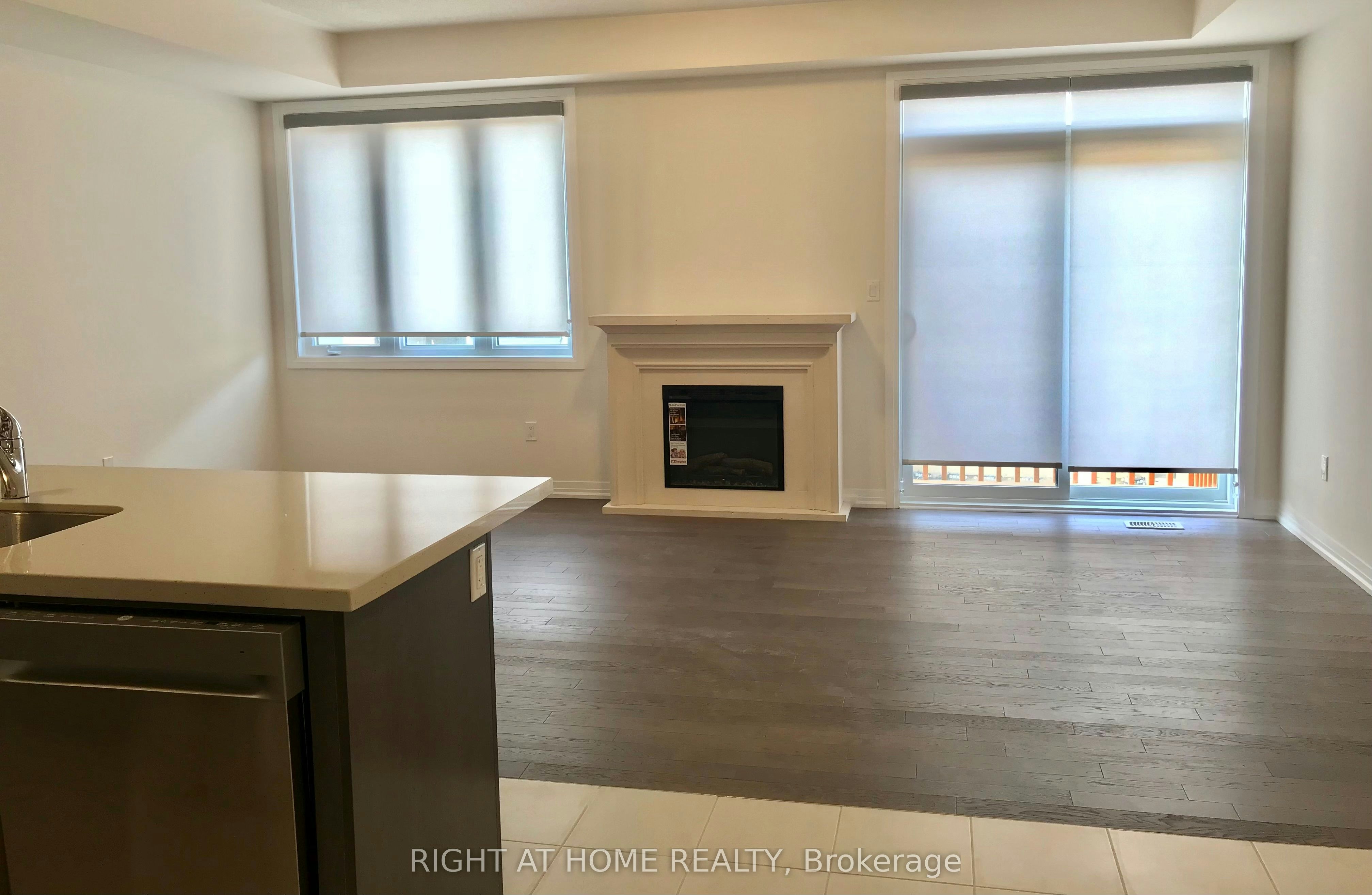 58 Boiton Street, Richmond Hill, ON, L4S 0M1 - 3