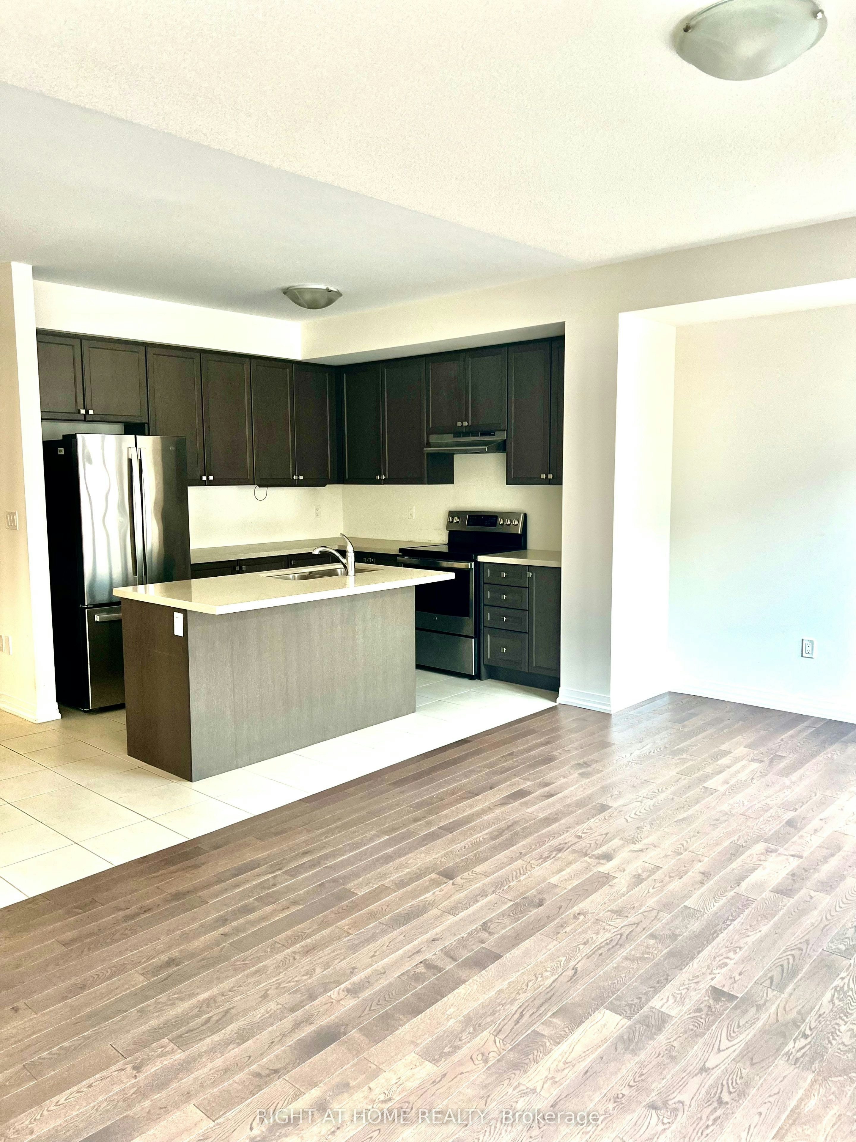 58 Boiton Street, Richmond Hill, ON, L4S 0M1 - 4