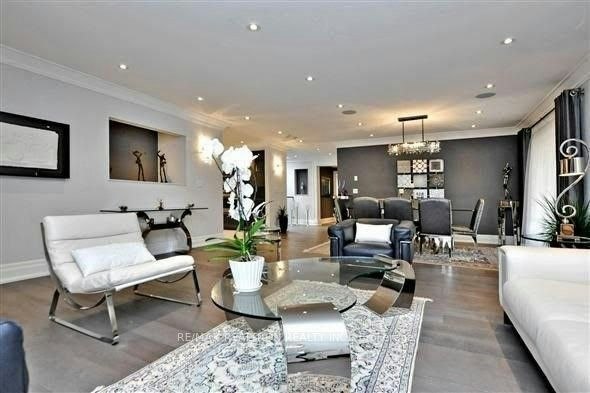 Main & Lower-57 Oxford Street, Richmond Hill, ON, L4C 4L6 - 4