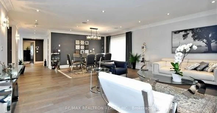 Main & Lower-57 Oxford Street, Richmond Hill, ON, L4C 4L6 - 3