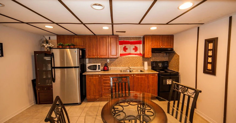 14 Plaisance Road, Richmond Hill, ON, L4C 5B5