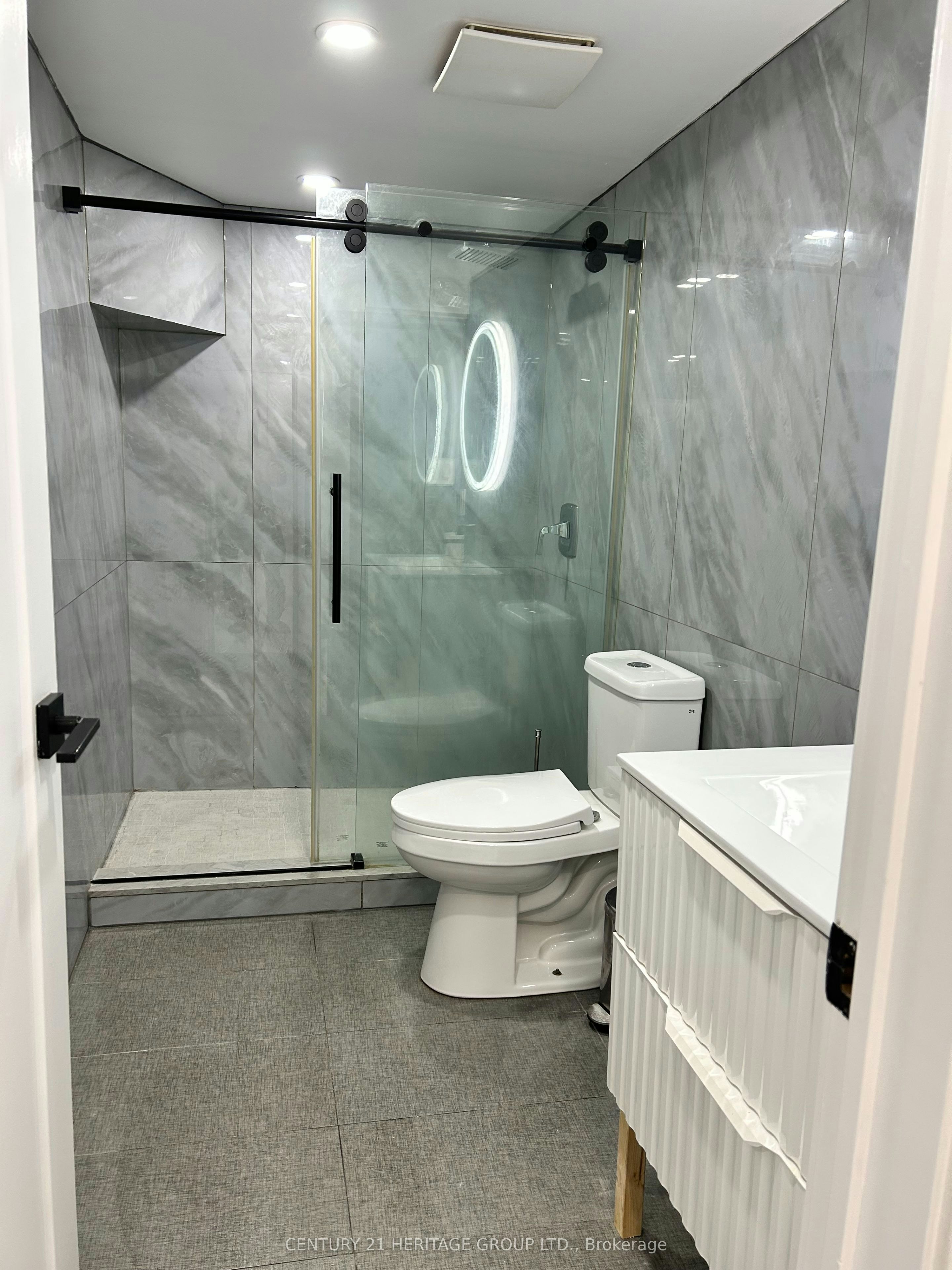 Basement-326 Mcconvey Drive, Richmond Hill, ON, L4C 3K3 - 6