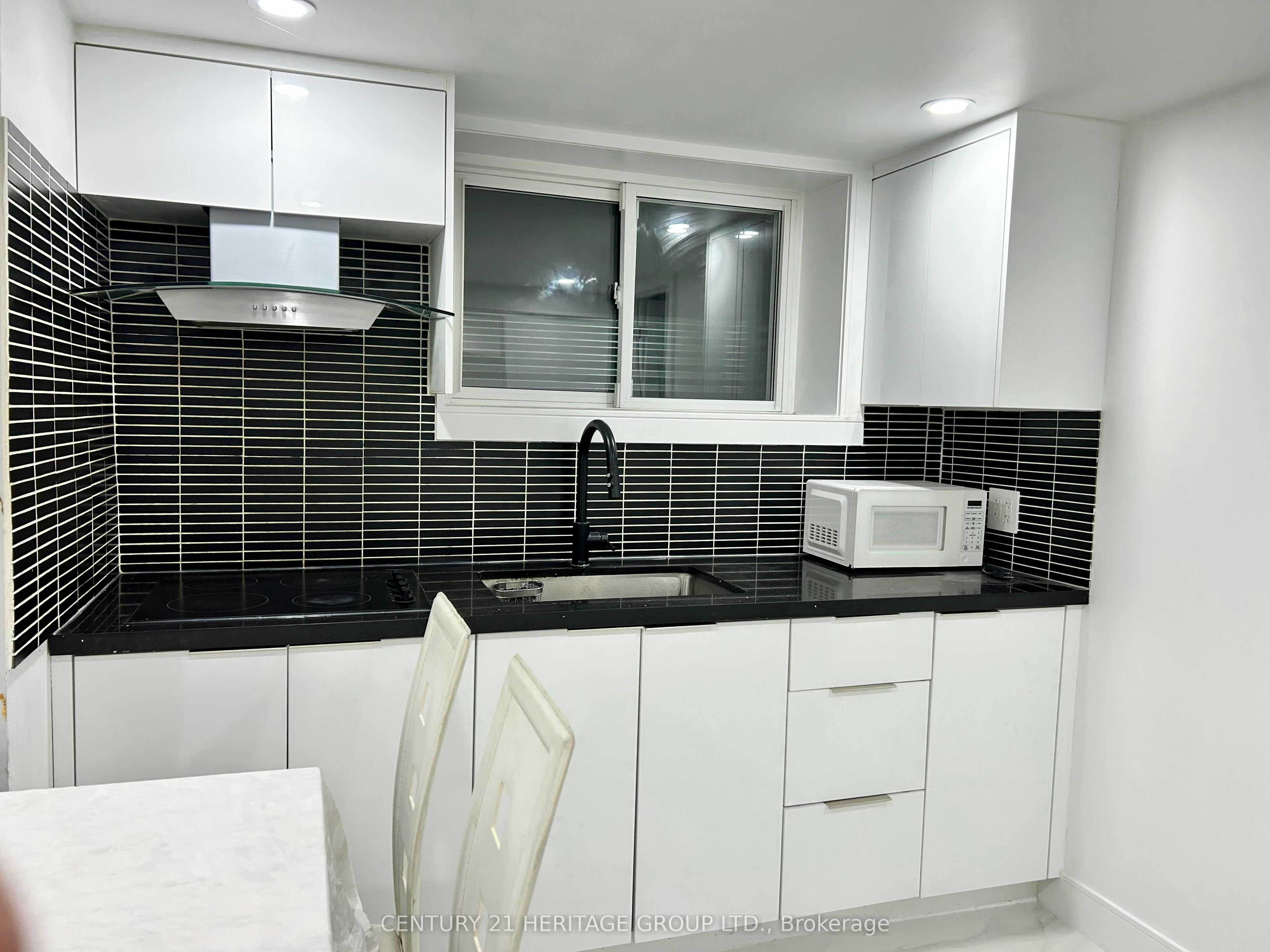 Basement-326 Mcconvey Drive, Richmond Hill, ON, L4C 3K3 - 4