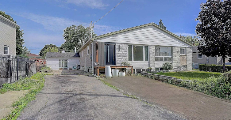 Basement-326 Mcconvey Drive, Richmond Hill, ON, L4C 3K3
