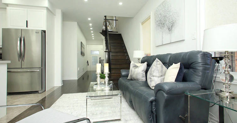 25 Sibella Way, Vaughan, ON, L4H 3V6 - 4