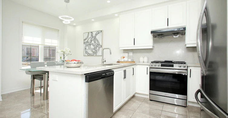 25 Sibella Way, Vaughan, ON, L4H 3V6 - 6
