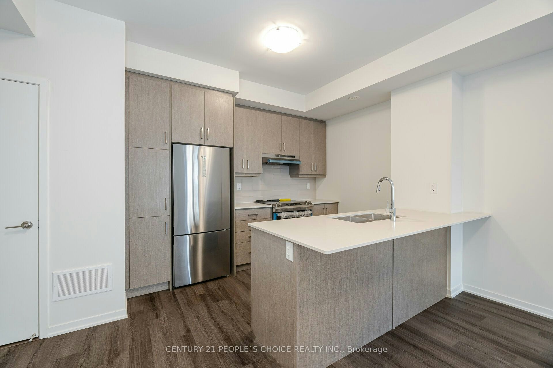TH263-150 Honeycrisp Crescent N, Vaughan, ON, L4K 0N7 - 7