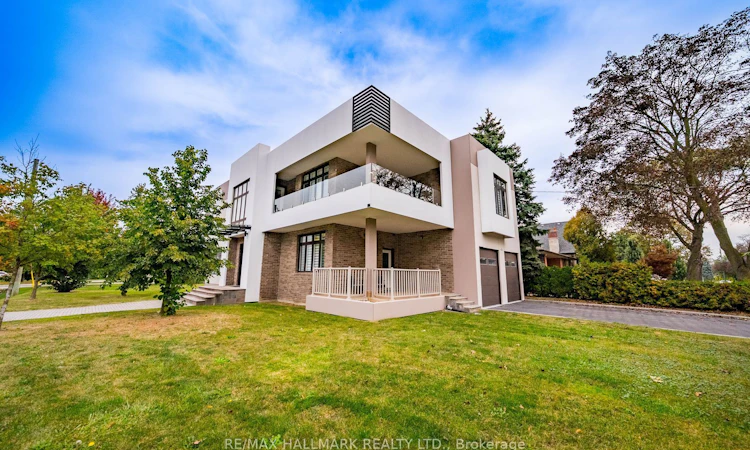 26 Lancer Drive