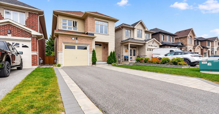 439 Rita's Avenue, Newmarket, ON, L3X 2N1 - 2