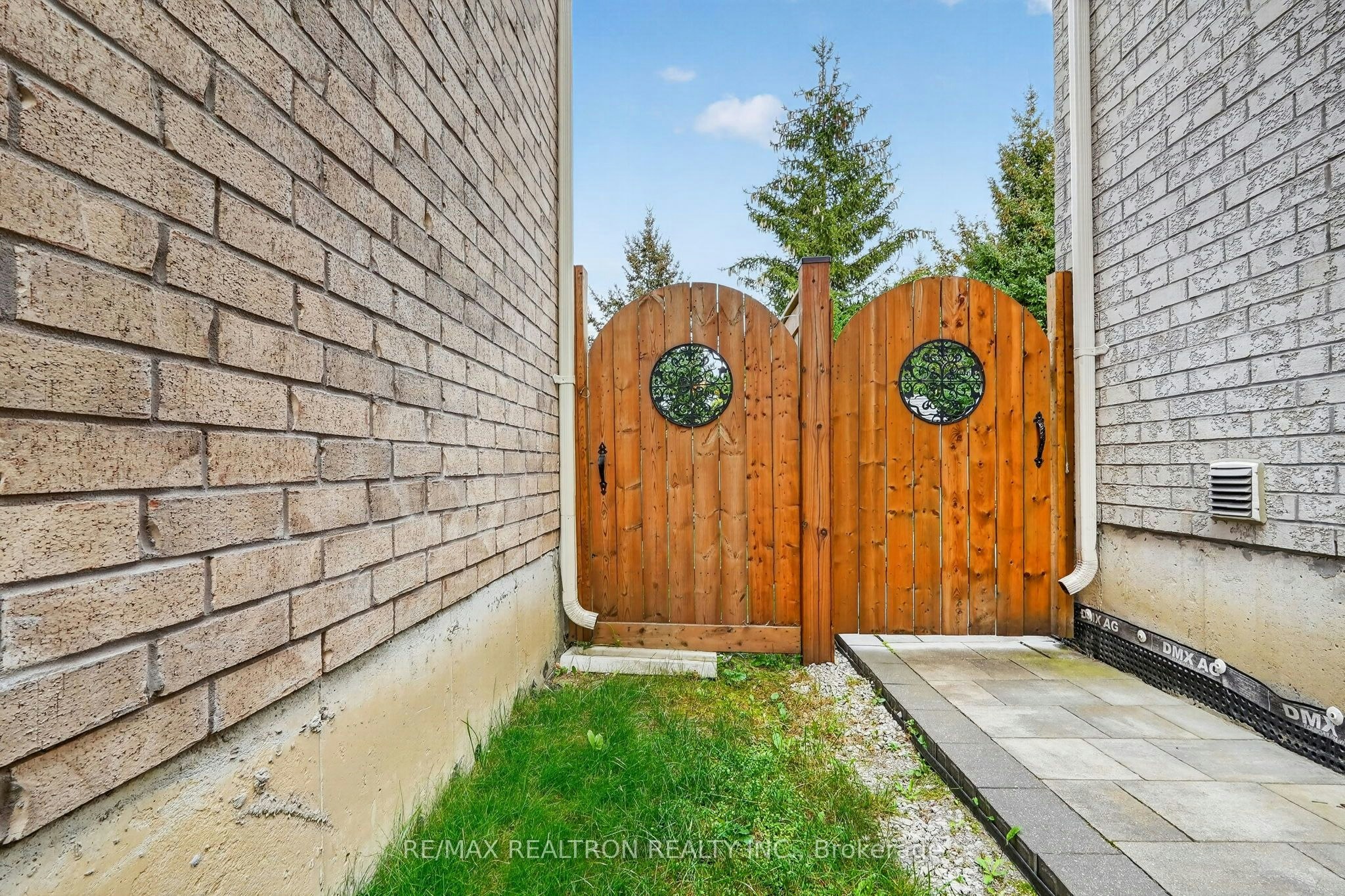439 Rita's Avenue, Newmarket, ON, L3X 2N1 - 48