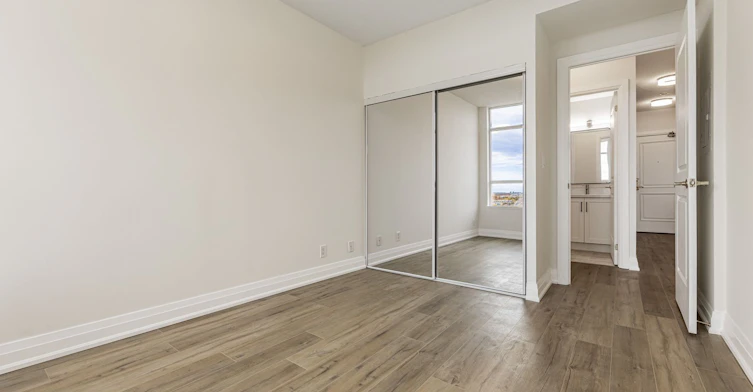1611-9225 Jane Street, Vaughan, ON, L6A 0J7 - 15