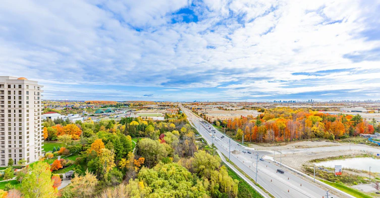 1611-9225 Jane Street, Vaughan, ON, L6A 0J7 - 29