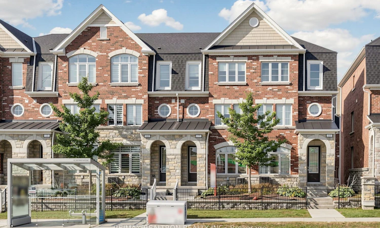 17-1331 Major Mackenzie Drive W