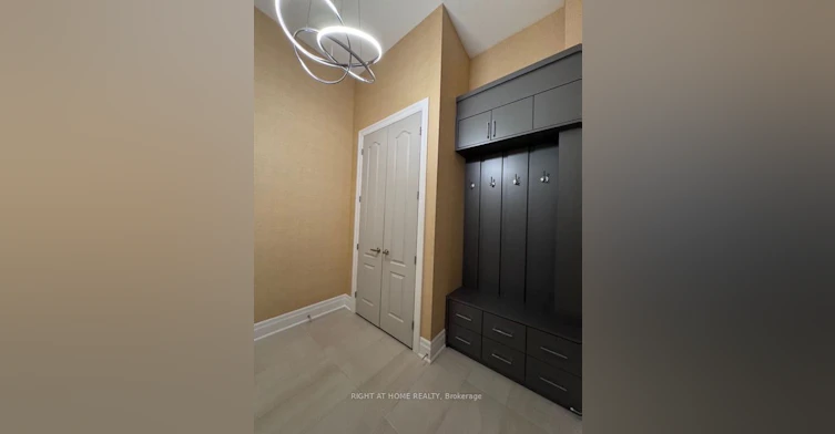 21 Casavant Court, Vaughan, ON, L6A 5A5 - 21