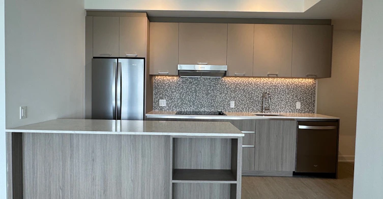729-8188 Yonge Street, Vaughan, ON, L4J 1W5 - 17