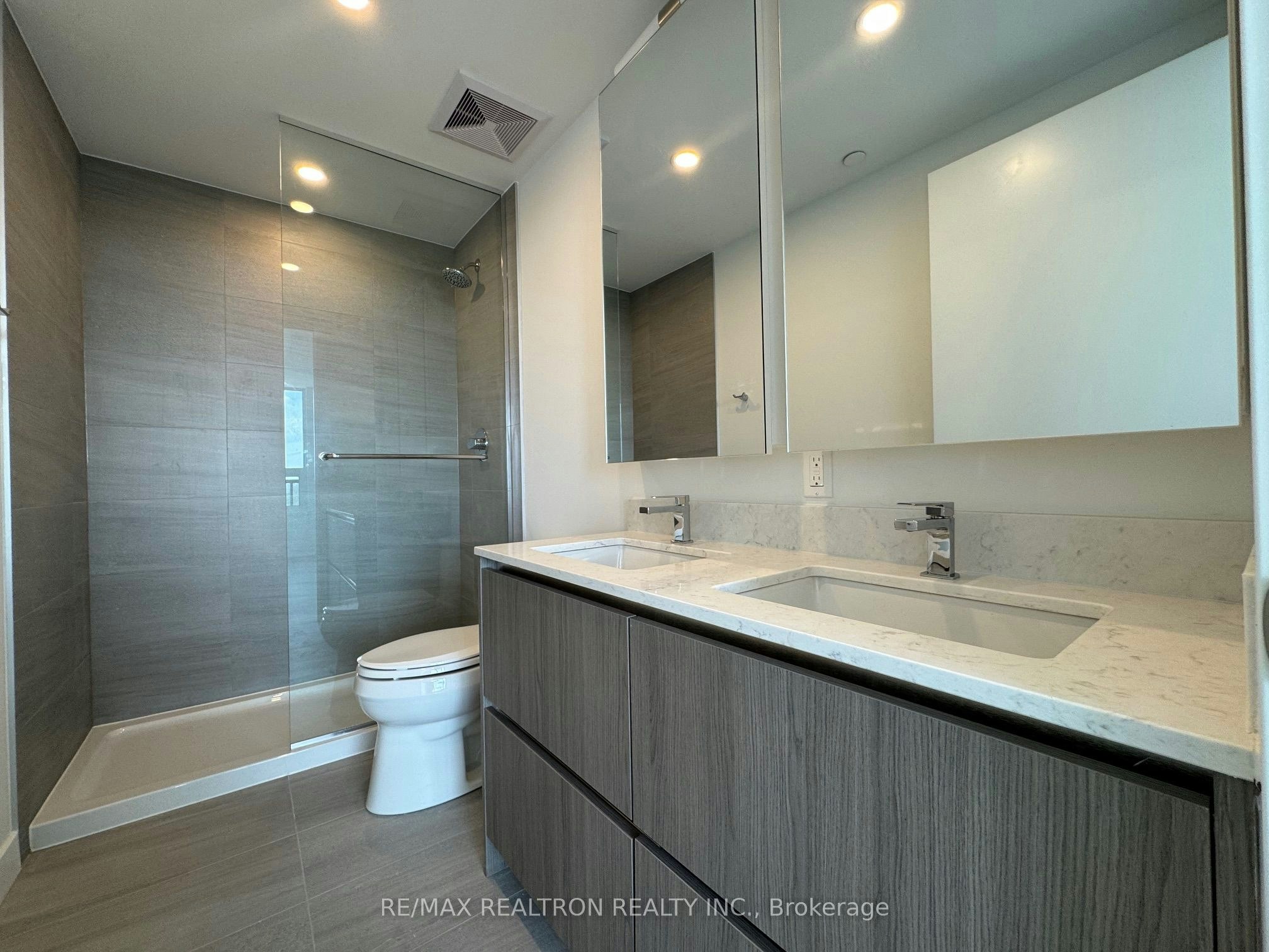 729-8188 Yonge Street, Vaughan, ON, L4J 1W5 - 22