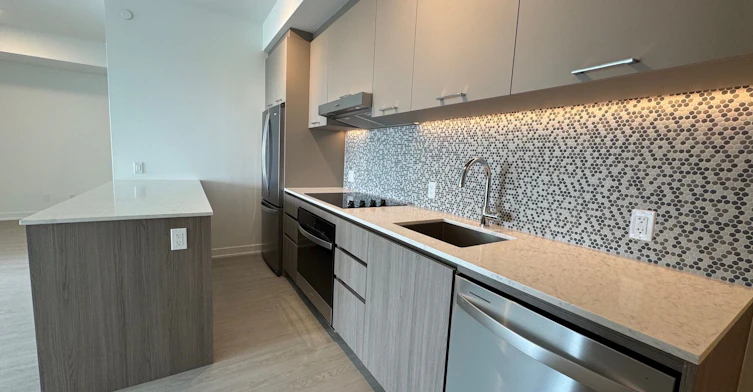 729-8188 Yonge Street, Vaughan, ON, L4J 1W5 - 18