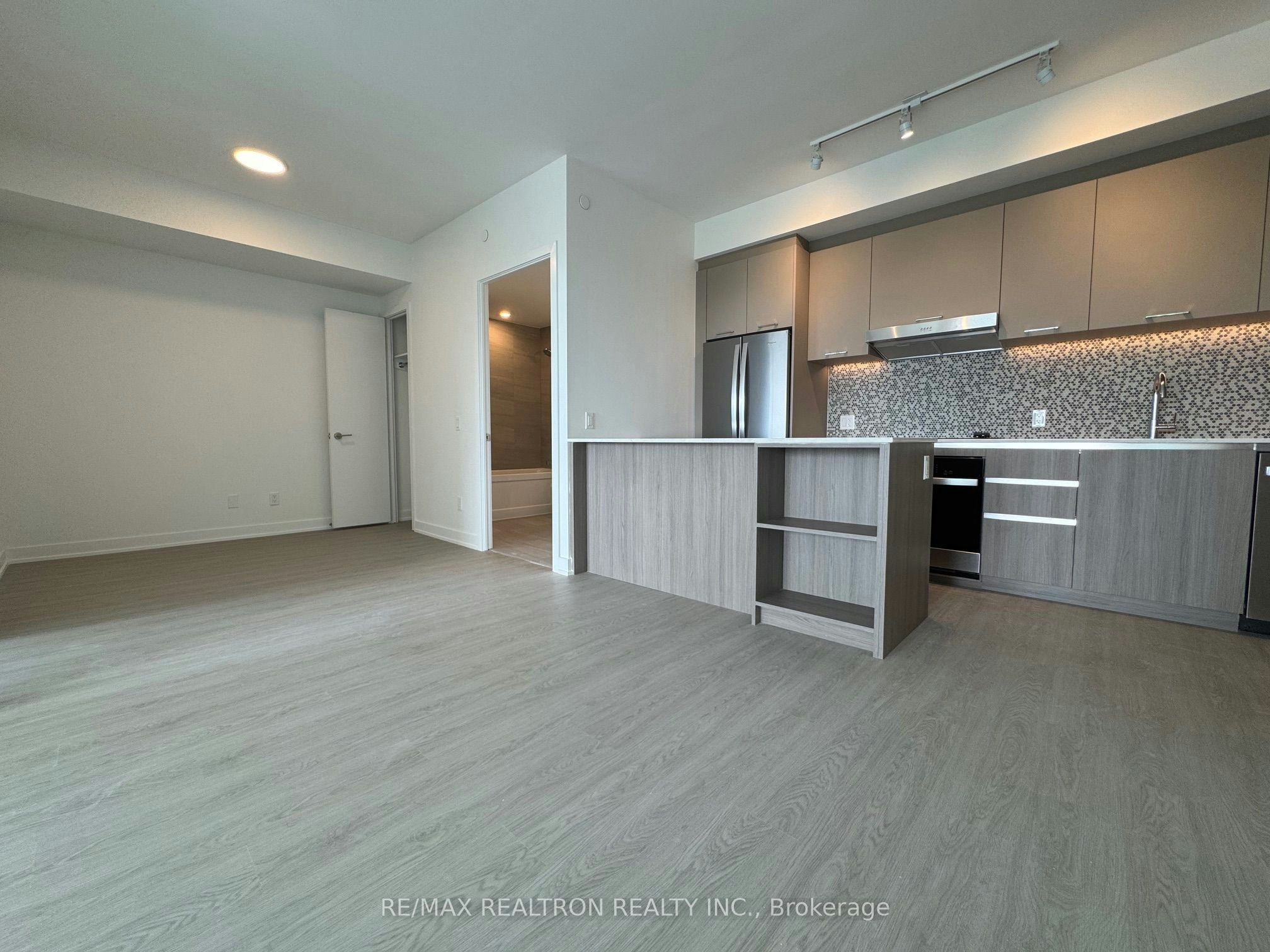 729-8188 Yonge Street, Vaughan, ON, L4J 1W5 - 15