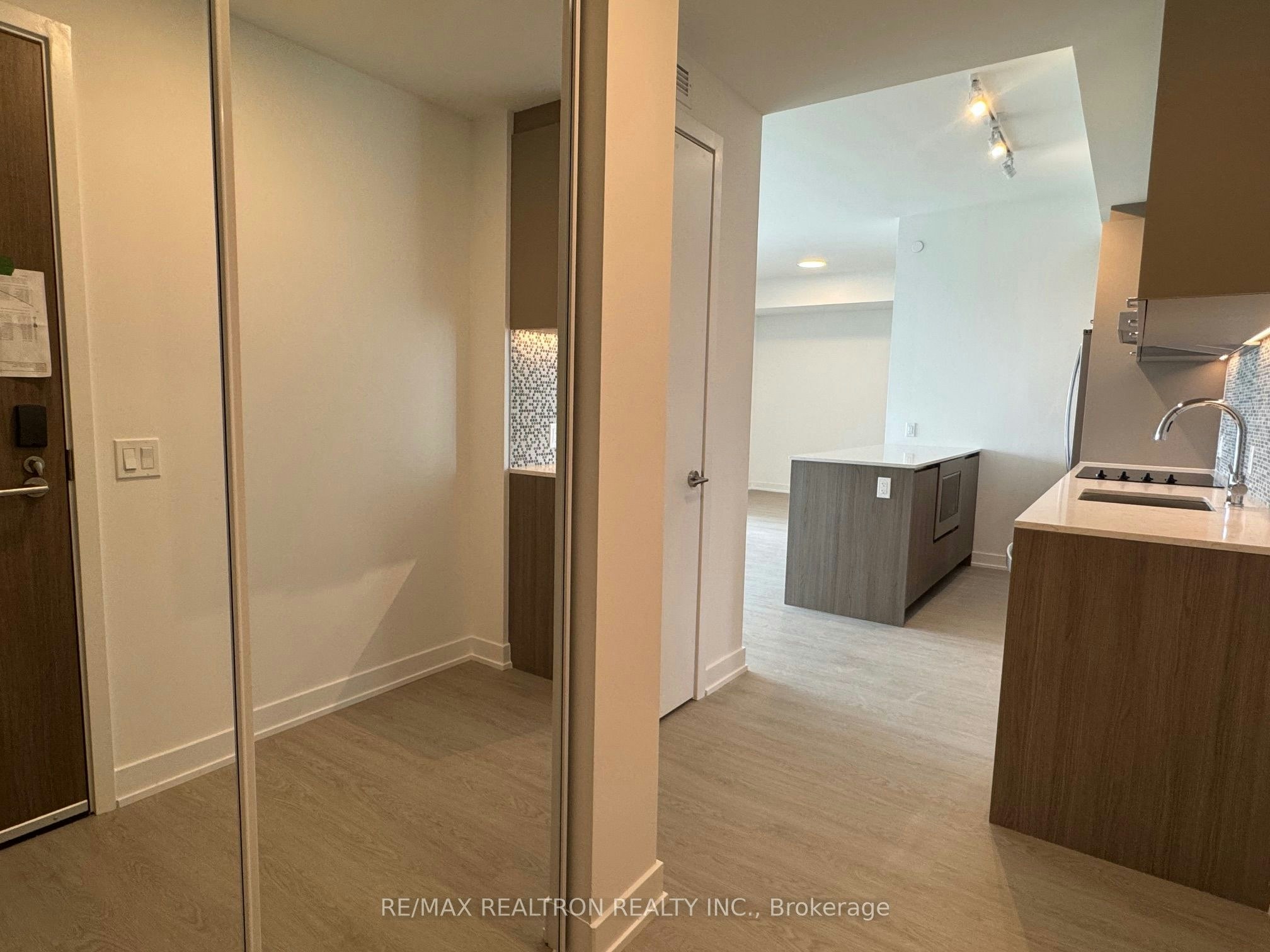 729-8188 Yonge Street, Vaughan, ON, L4J 1W5 - 26