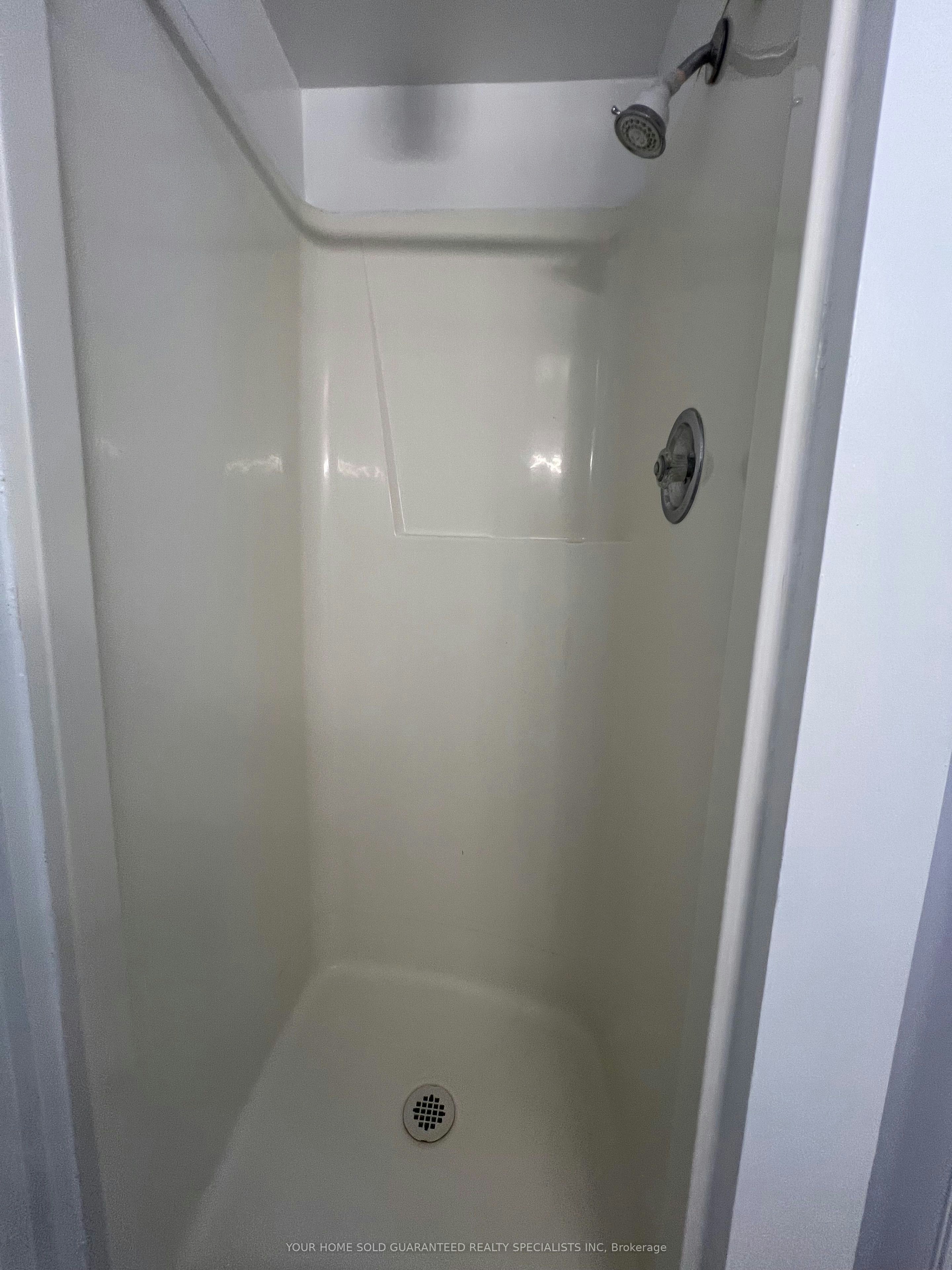 BSMT-6 Longview Drive, Bradford West Gwillimbury, ON, L3Z 2H1 - 6