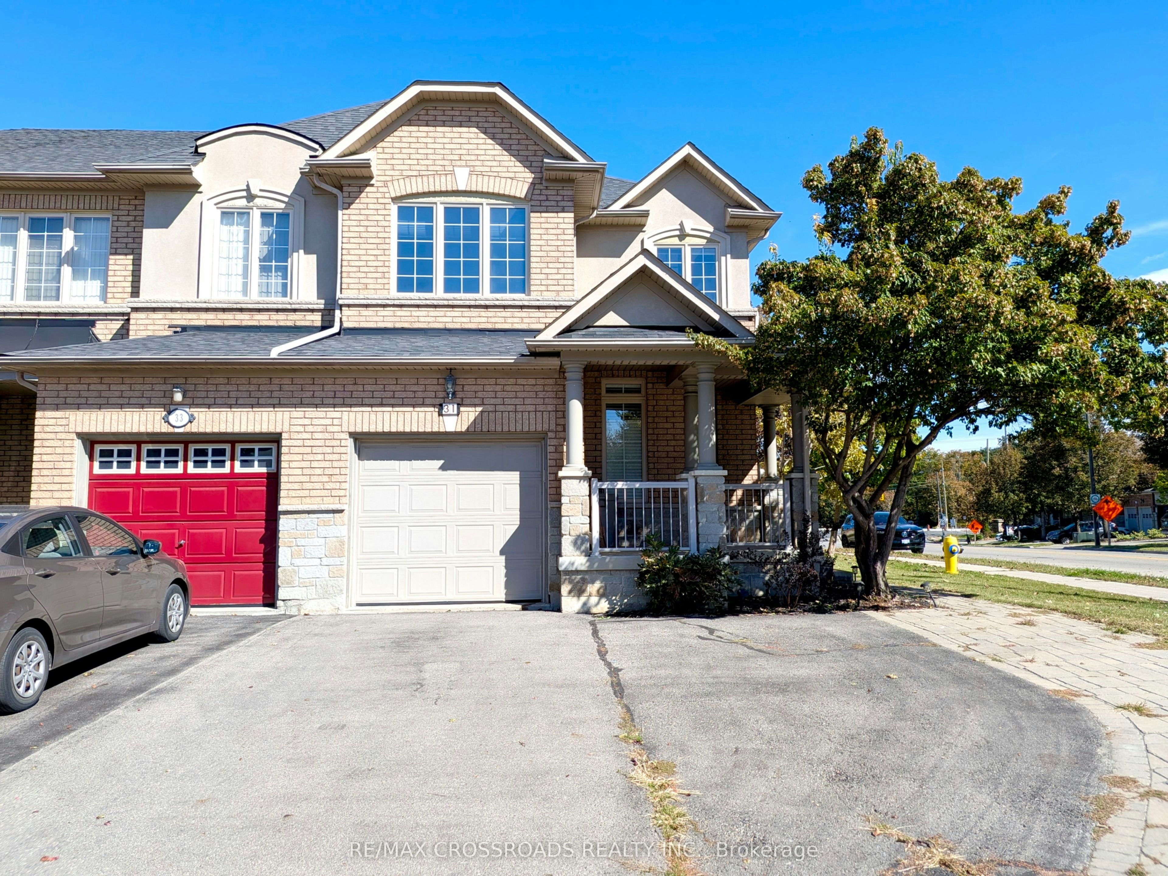 31 Loire Valley Avenue, Vaughan, ON, L4J 8T3 - 2