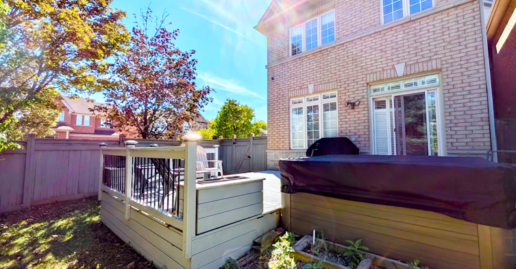 31 Loire Valley Avenue, Vaughan, ON, L4J 8T3 - 33