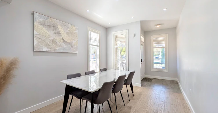 31 Loire Valley Avenue, Vaughan, ON, L4J 8T3 - 5