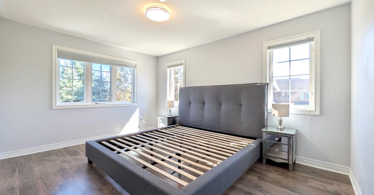 31 Loire Valley Avenue, Vaughan, ON, L4J 8T3 - 23
