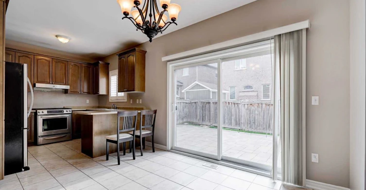 18 Horsley Court, Aurora, ON, L4G 0H7 - 10