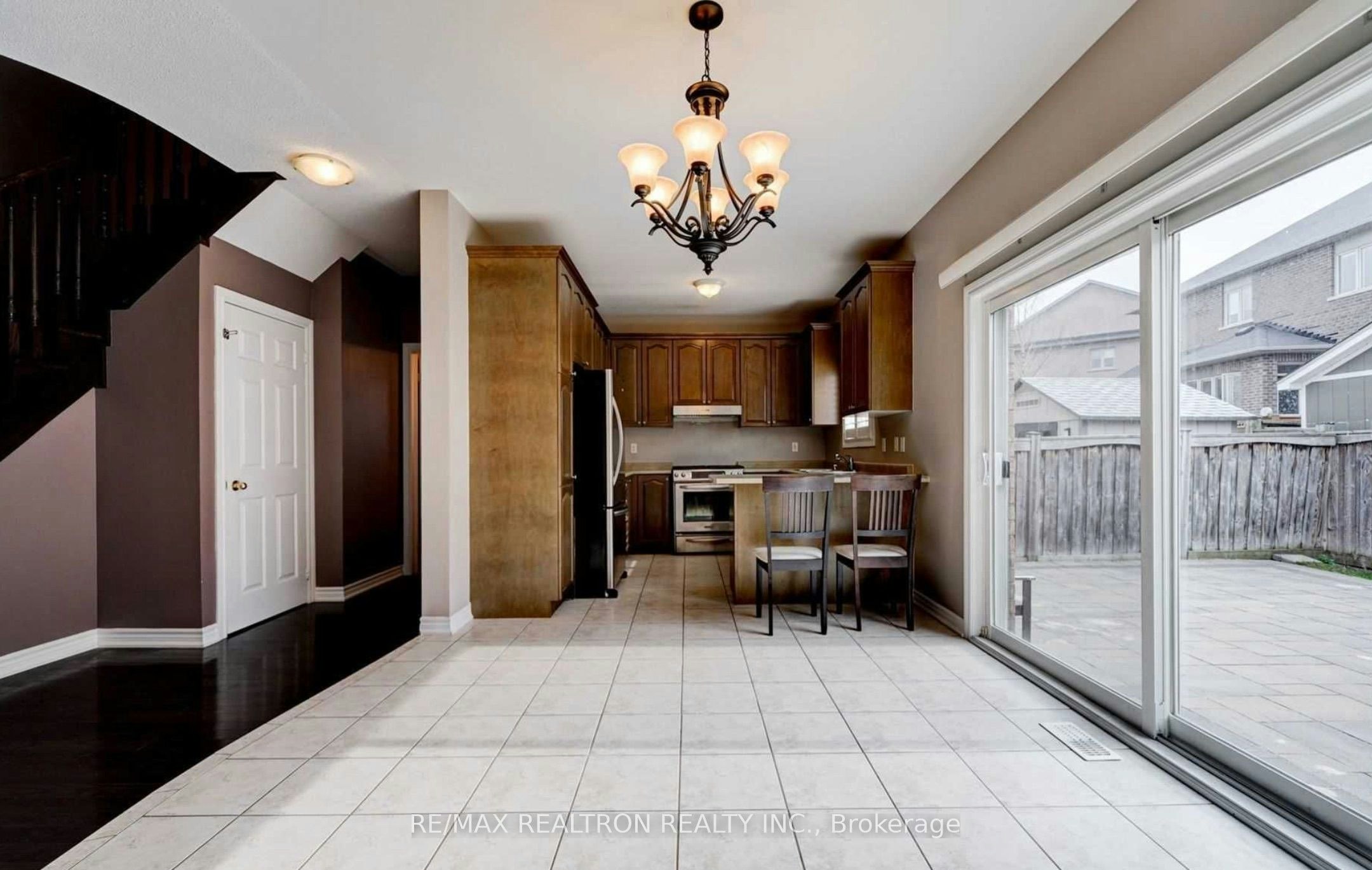 18 Horsley Court, Aurora, ON, L4G 0H7 - 9