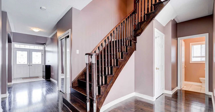 18 Horsley Court, Aurora, ON, L4G 0H7 - 6