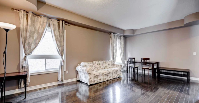 18 Horsley Court, Aurora, ON, L4G 0H7 - 4