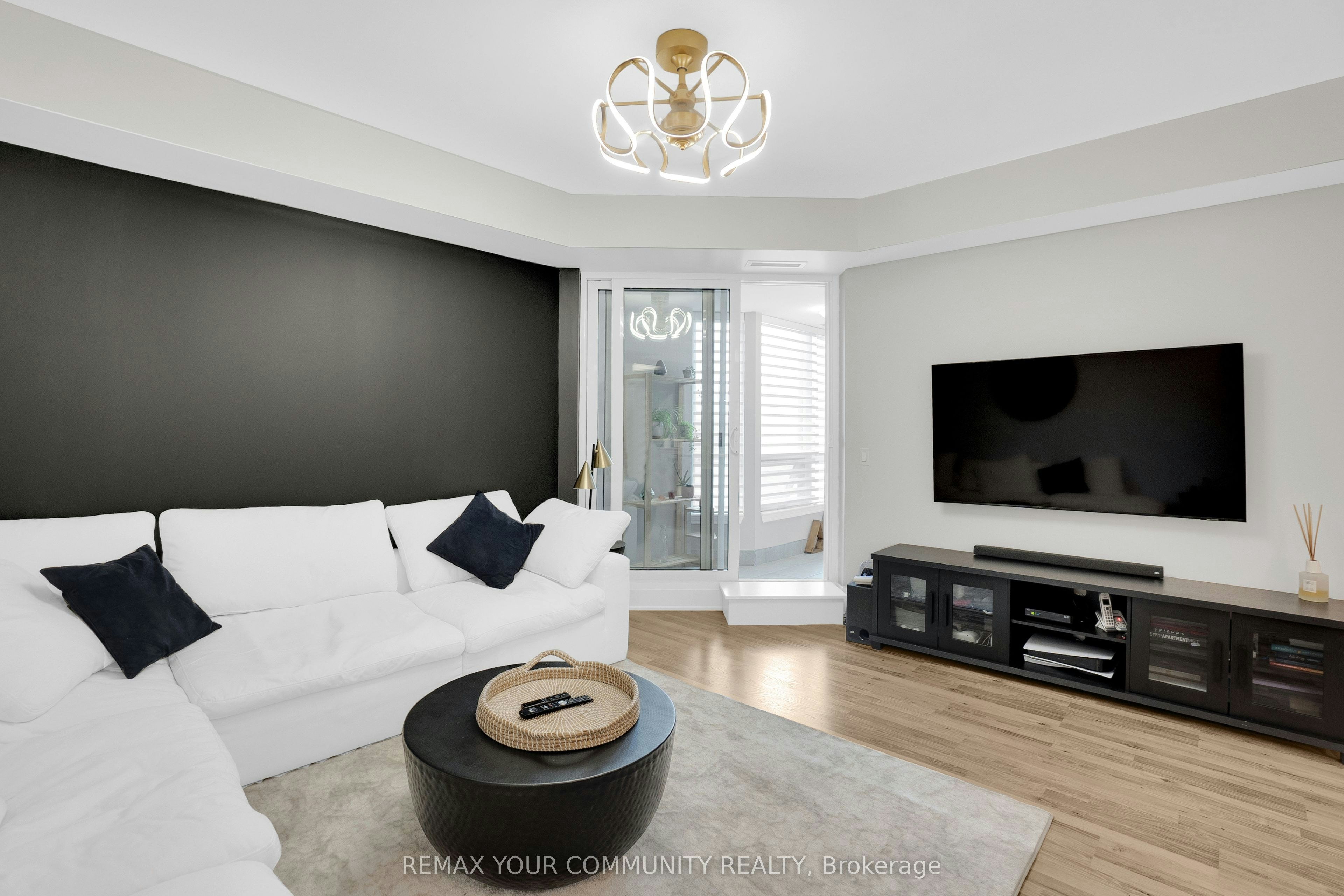 523-9085 Jane Street, Vaughan, ON, L4K 0L8 - 12
