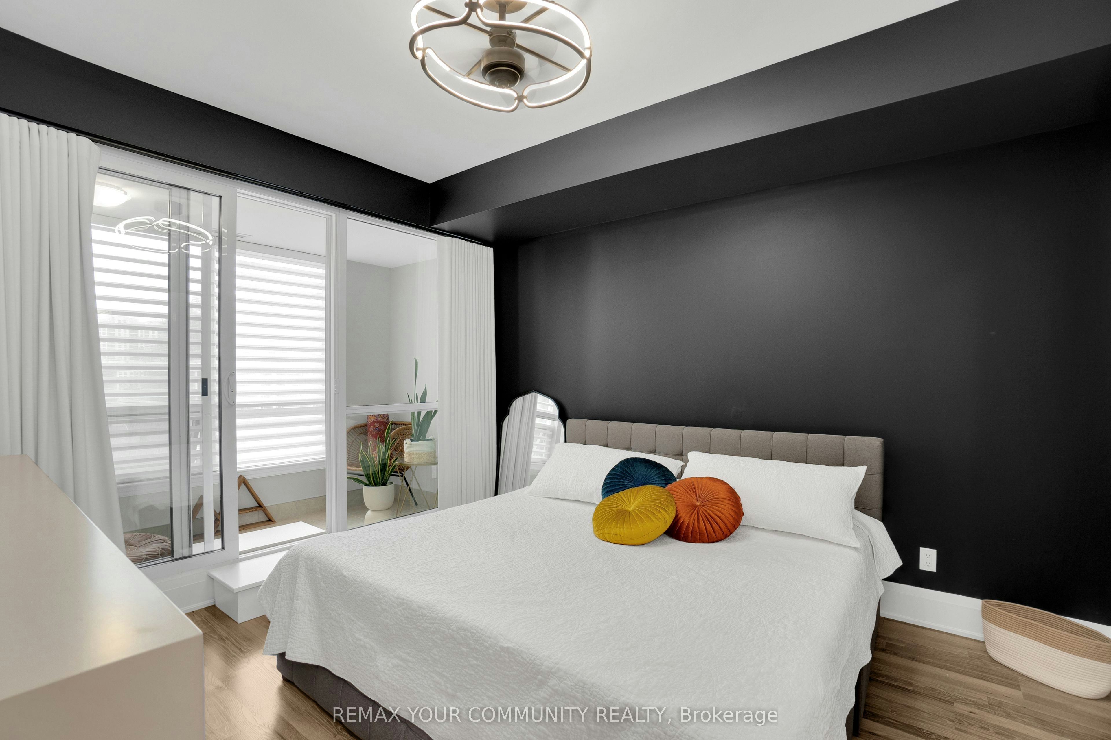 523-9085 Jane Street, Vaughan, ON, L4K 0L8 - 15