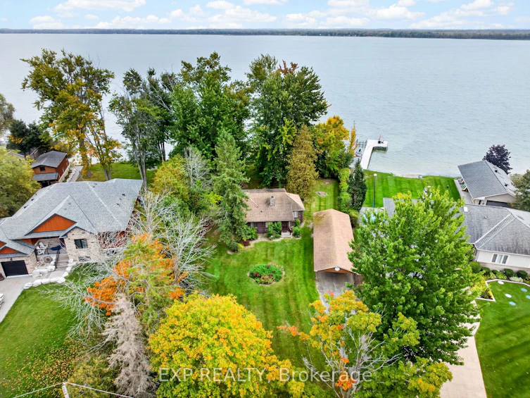 607 Duclos Point Road, Georgina, ON, L0E 1N0