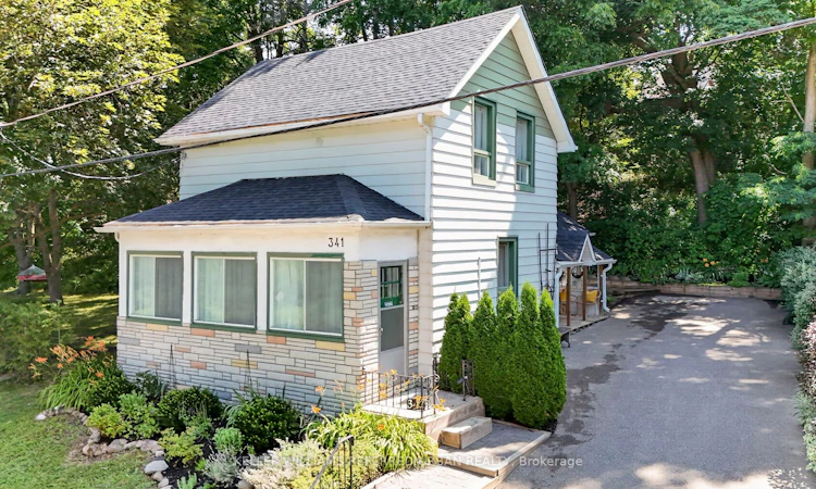 341 Cotter Street