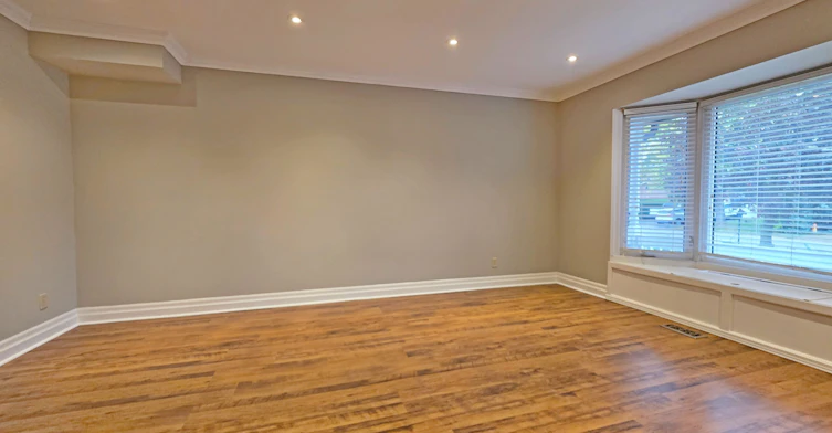 14 Hadera Place, Georgina, ON, L4P 3N6 - 8